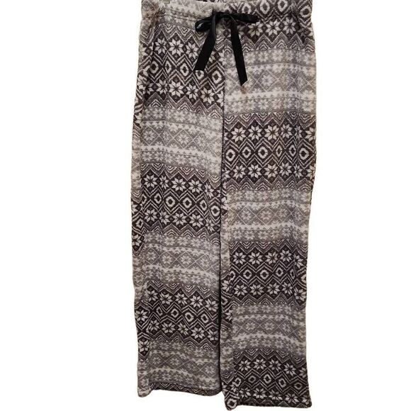 Women's Holiday Pajama Bottoms Size M/L 3 Individual Bottoms Dog Deer Snowflake - Picture 3 of 15